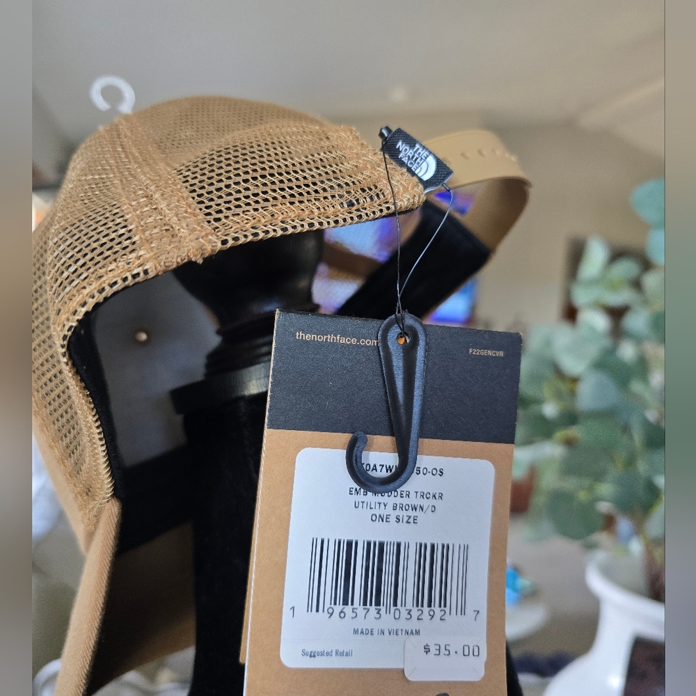 The North Face Utility Brown Mesh Trucker Hat - Picture 3 of 4